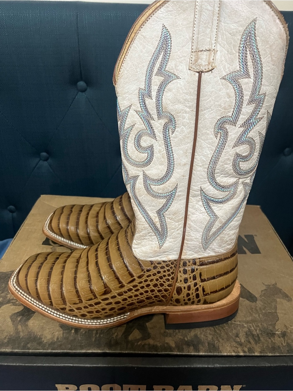 Macie Bean Women’s Slick Rikki